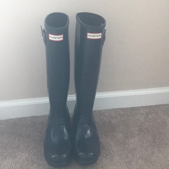 Hunter Shoes - Brand new size 8 Hunter boots